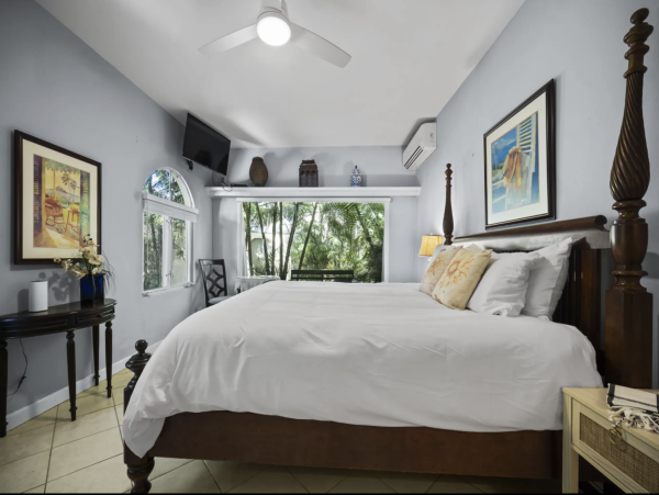 World Class Retreat Charlotte Amalie Harbor Views
