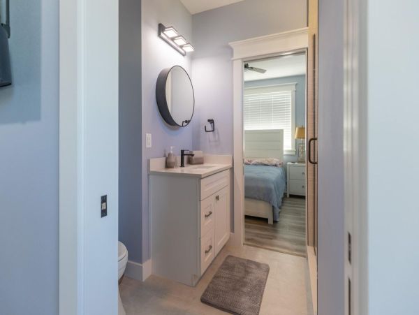 Experience Luxury in Anna Maria Island - 4 Bedroom Coastal Retreat