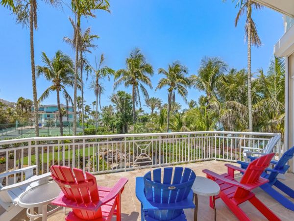 Luxury Captiva Island Estate with Private Beach Access
