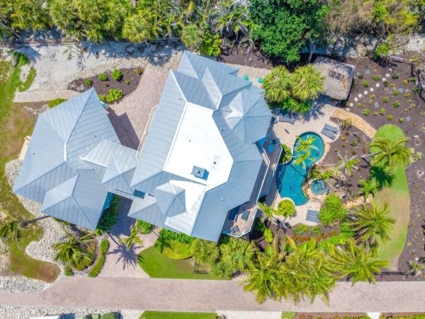 Luxury Captiva Island Estate with Private Beach Access