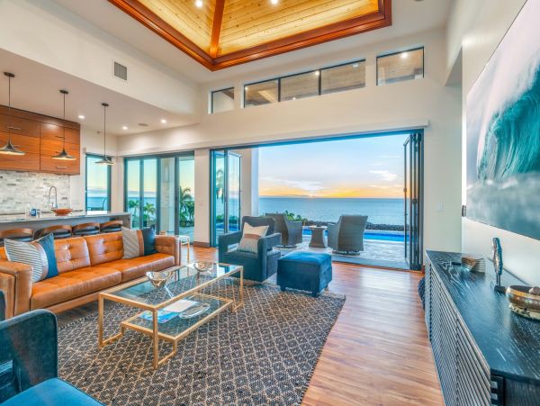 Kohala Coast Luxury Vacation Rental – Oceanfront Hawaii Villa