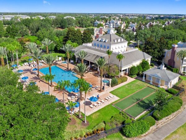 Luxury Townhouse 3-bedroom - Great Amenities in Reunion