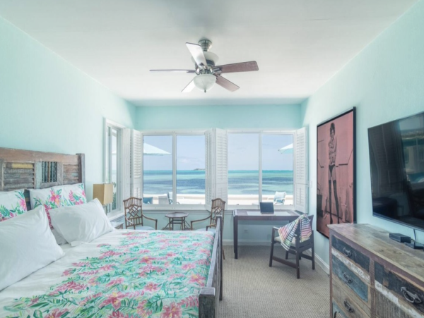 Understated Elegance High End Comfort Beachfront Estate