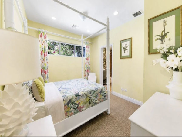 Understated Elegance High End Comfort Beachfront Estate