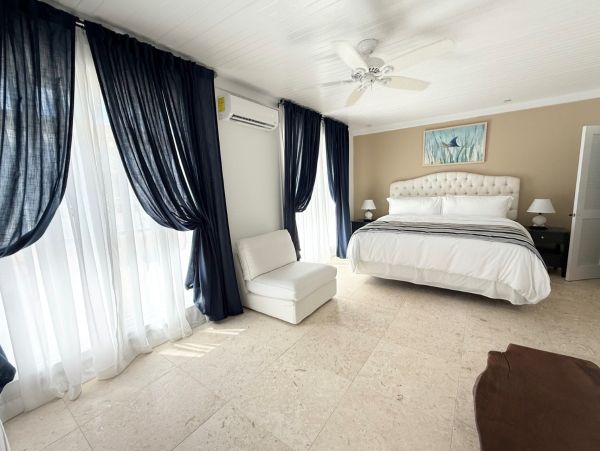 Bahamas Luxury Retreat Main House Plus Separate Pool House