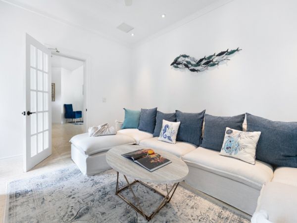 Bahamas Luxury Retreat Main House Plus Separate Pool House