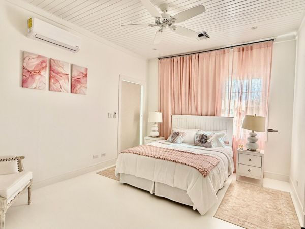 Bahamas Luxury Retreat Main House Plus Separate Pool House