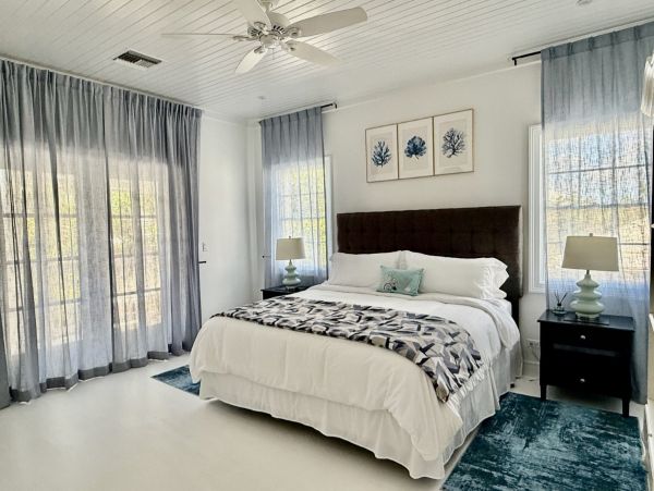 Bahamas Luxury Retreat Main House Plus Separate Pool House