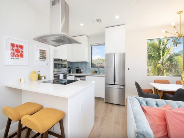 Grand Cayman Vacation Rental - Two Bedroom Cayman Islands Condo Lodging