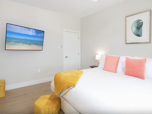 Grand Cayman Vacation Rental - Two Bedroom Cayman Islands Condo Lodging