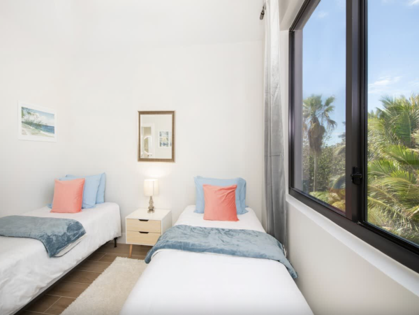 Grand Cayman Vacation Rental - Two Bedroom Cayman Islands Condo Lodging