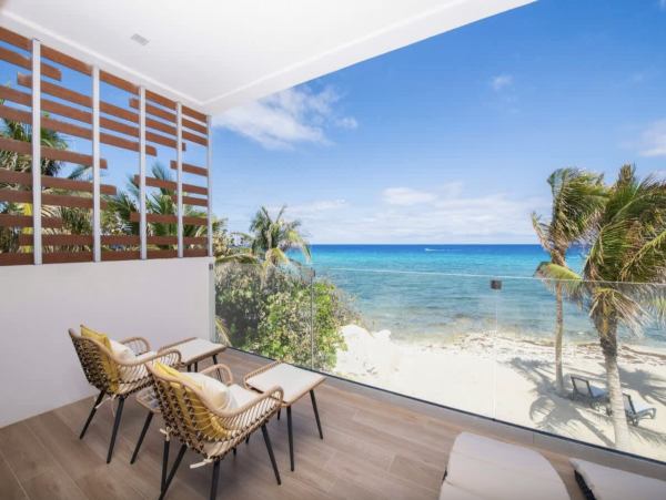 Grand Cayman Vacation Rental - Two Bedroom Cayman Islands Condo Lodging