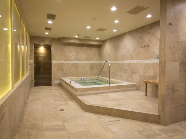 Three Bedrooms Three Bathroom Condo in the Heart of Vail Village