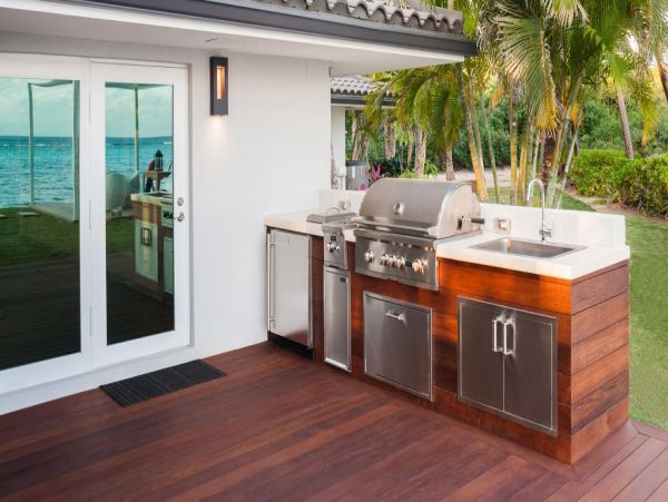 Luxurious Beachfront Estate in Bodden Town, Grand Cayman - Perfect for Large Groups