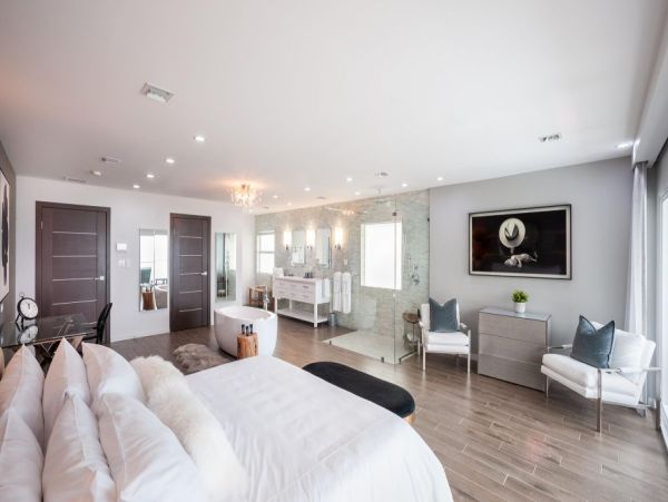 Luxurious Beachfront Estate in Bodden Town, Grand Cayman - Perfect for Large Groups