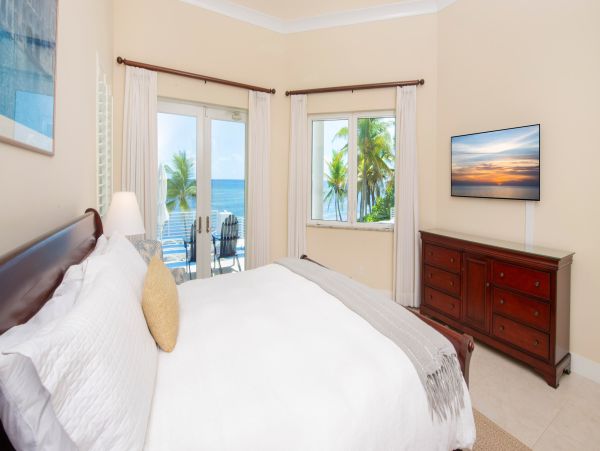 Oceanfront Grand Cayman Luxury Villa Rental - Private Pool & Beachfront Escape