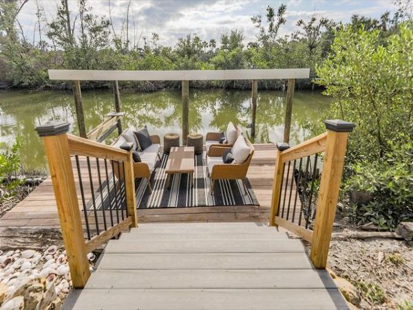 Experience Coastal Living at Our Sanibel Island Retreat
