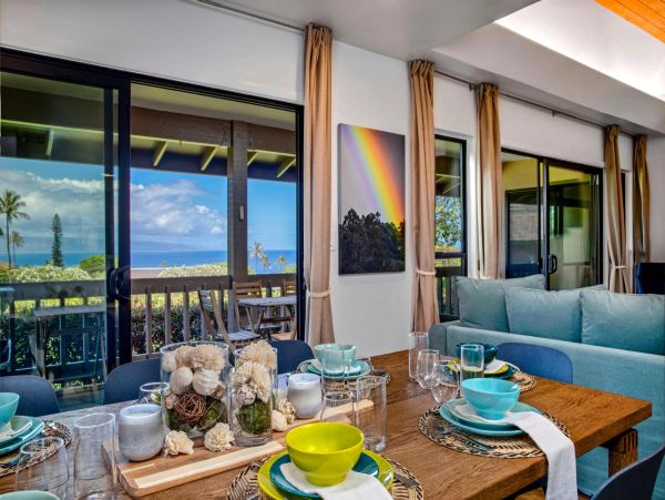 Luxurious 6-Bedroom Maui Retreat