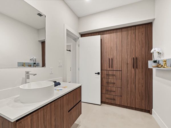 Private Gated Estate Miami Rental Villa- Private Resort Amenities