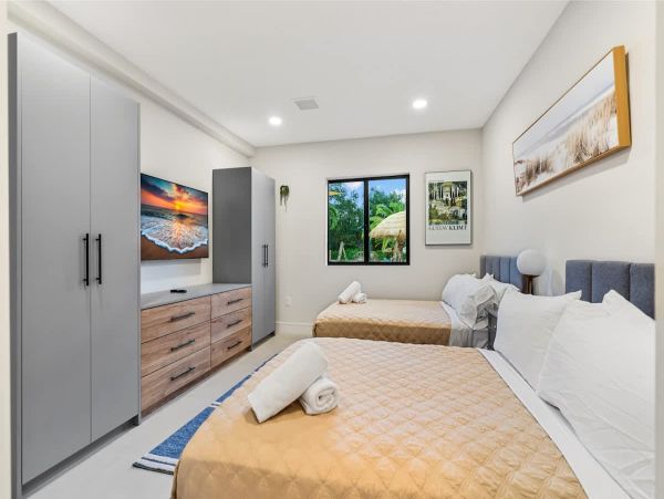 Private Gated Estate Miami Rental Villa- Private Resort Amenities