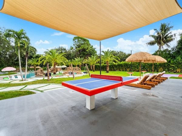 Private Gated Estate Miami Rental Villa- Private Resort Amenities