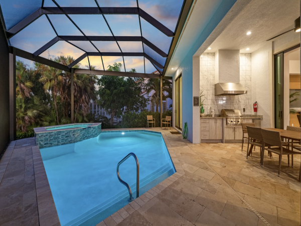 One Level Luxury Marco Island Pool Home Pure Delight Spacious & Bright