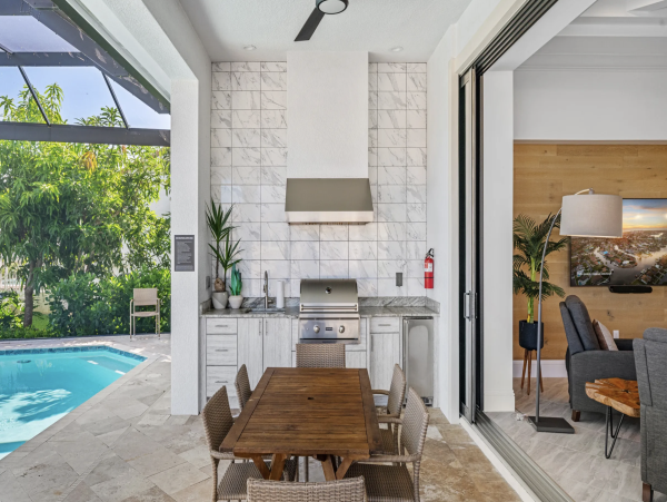 One Level Luxury Marco Island Pool Home Pure Delight Spacious & Bright