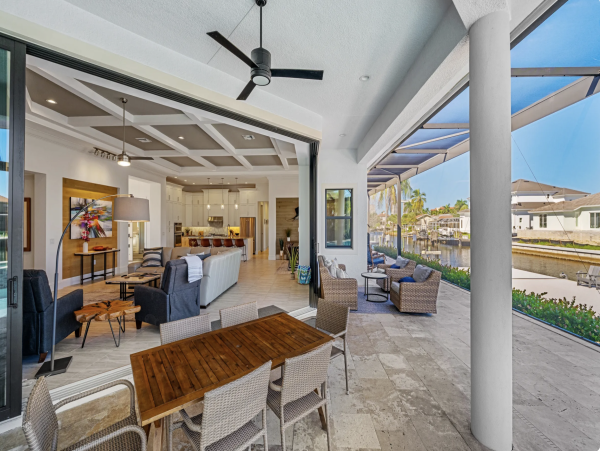 One Level Luxury Marco Island Pool Home Pure Delight Spacious & Bright