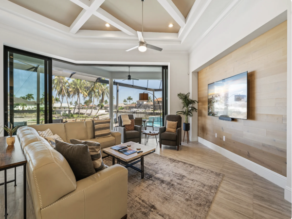 One Level Luxury Marco Island Pool Home Pure Delight Spacious & Bright