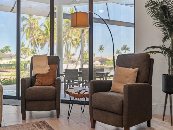 One Level Luxury Marco Island Pool Home Pure Delight Spacious & Bright