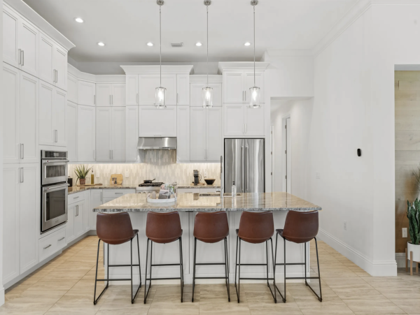 One Level Luxury Marco Island Pool Home Pure Delight Spacious & Bright