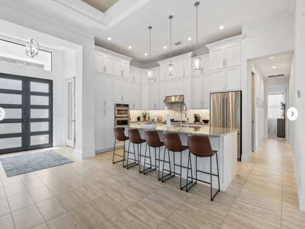 One Level Luxury Marco Island Pool Home Pure Delight Spacious & Bright