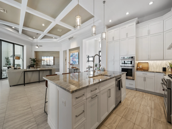 One Level Luxury Marco Island Pool Home Pure Delight Spacious & Bright