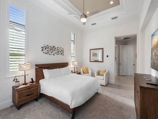 One Level Luxury Marco Island Pool Home Pure Delight Spacious & Bright
