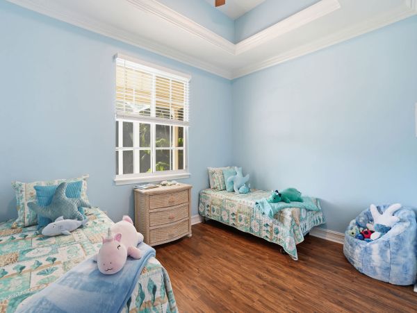 Stunning 5-Bedroom Retreat Near Bonita Beach