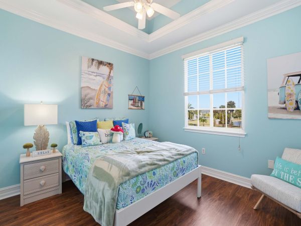 Stunning 5-Bedroom Retreat Near Bonita Beach