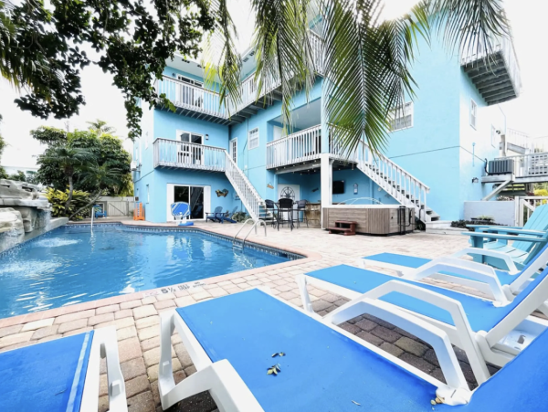 One of Anna Maria Islands Largest Rentals Almost at the Beach