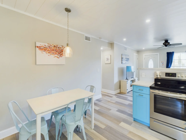 One of Anna Maria Islands Largest Rentals Almost at the Beach