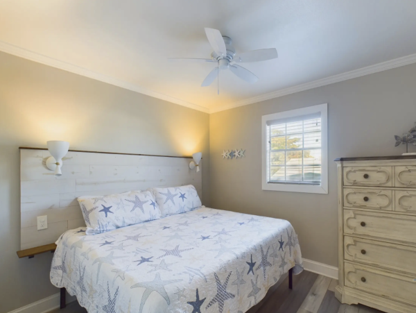 One of Anna Maria Islands Largest Rentals Almost at the Beach