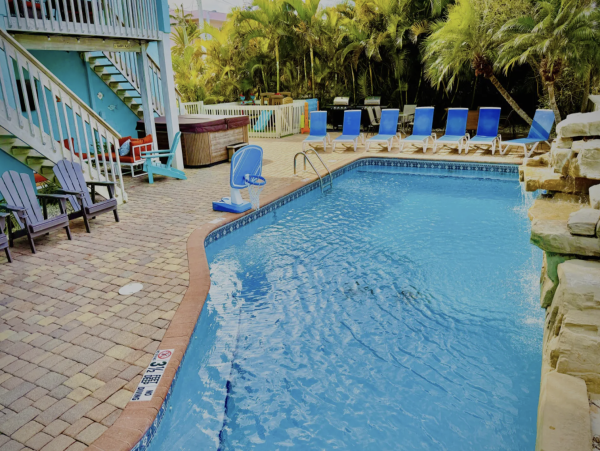 One of Anna Maria Islands Largest Rentals Almost at the Beach