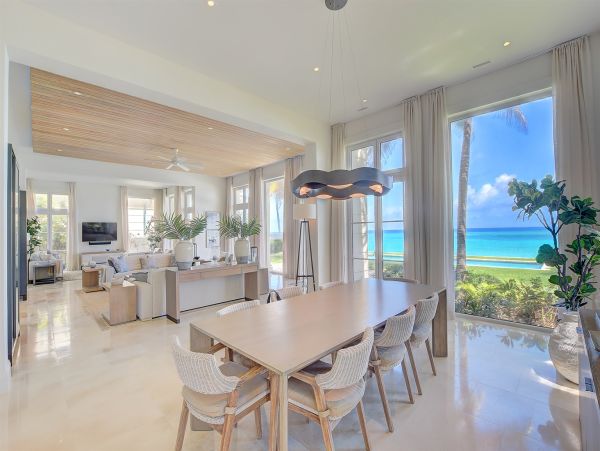 Paradise Island Seven Bedroom Beach Walk to Atlantis! Bahamas Pure Luxury