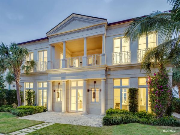 Paradise Island Seven Bedroom Beach Walk to Atlantis! Bahamas Pure Luxury