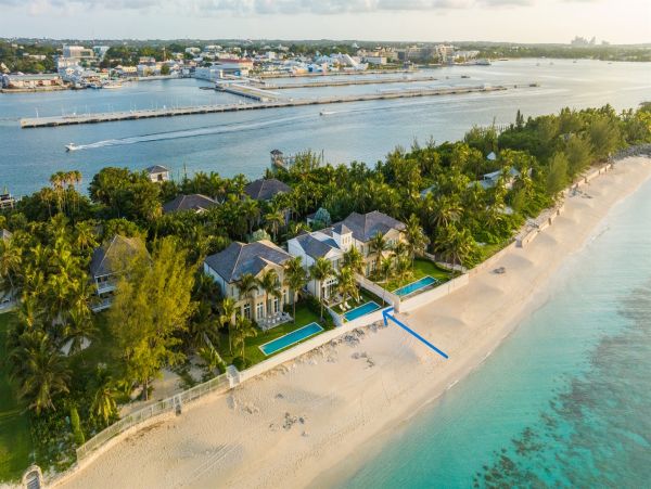 Paradise Island Seven Bedroom Beach Walk to Atlantis! Bahamas Pure Luxury
