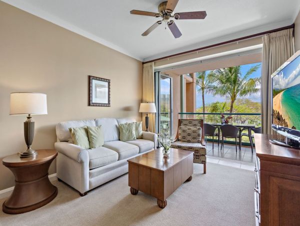 Stunning 4BDR Ocean Views Vacation Rental in Kaanapali