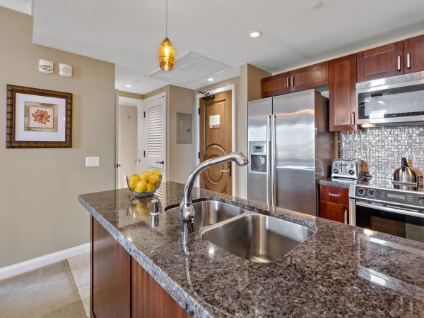 Stunning 4BDR Ocean Views Vacation Rental in Kaanapali