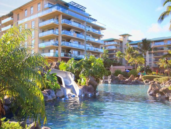 Stunning 4BDR Ocean Views Vacation Rental in Kaanapali