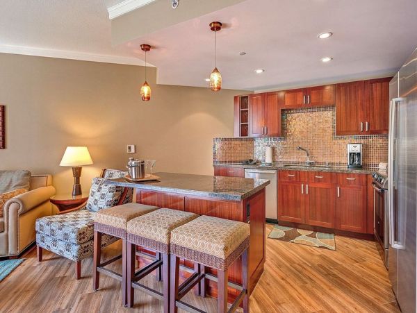 Stunning 4BDR Ocean Views Vacation Rental in Kaanapali