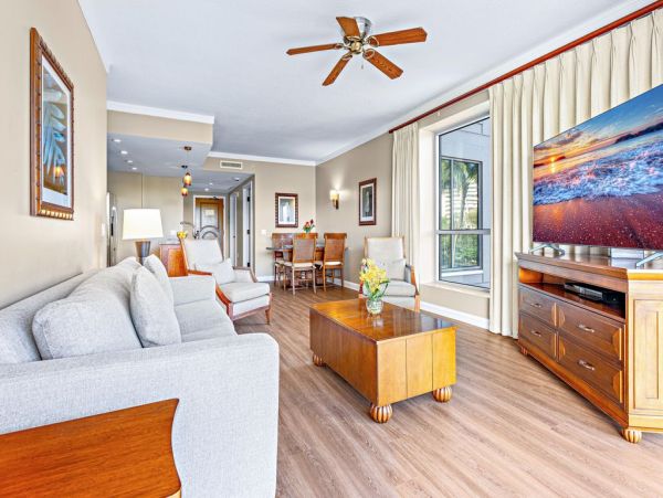 Stunning 4BDR Ocean Views Vacation Rental in Kaanapali