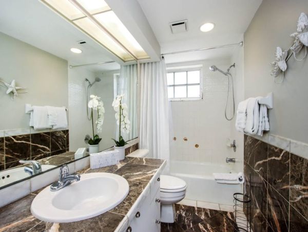 Unique Two-Bedroom With Loft Duplex Home with Heated Pool on Sanibel