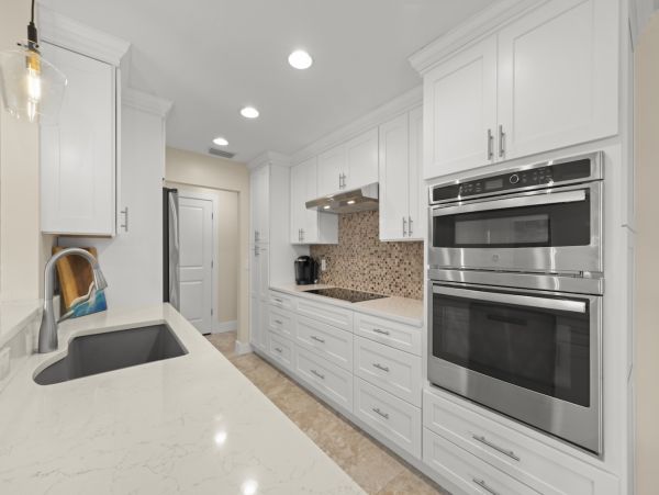 Discover Your Perfect Sanibel Getaway - Pet-Friendly Pool Home